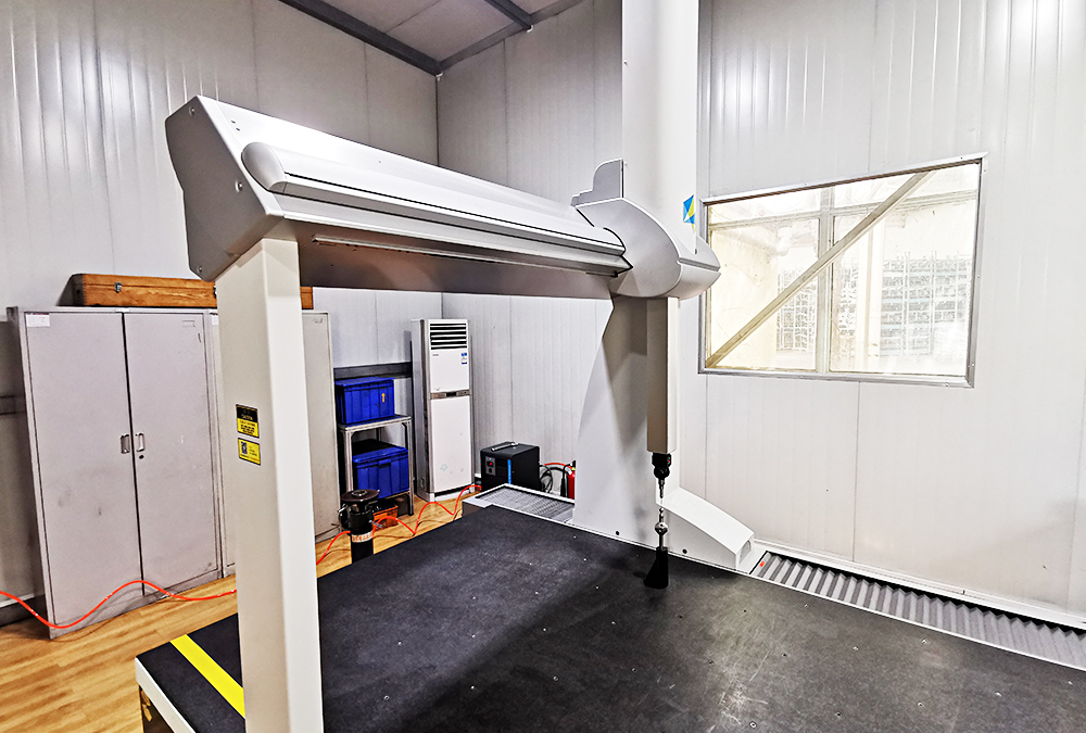 固定式三坐标测量仪(量程1500X2200X1000)